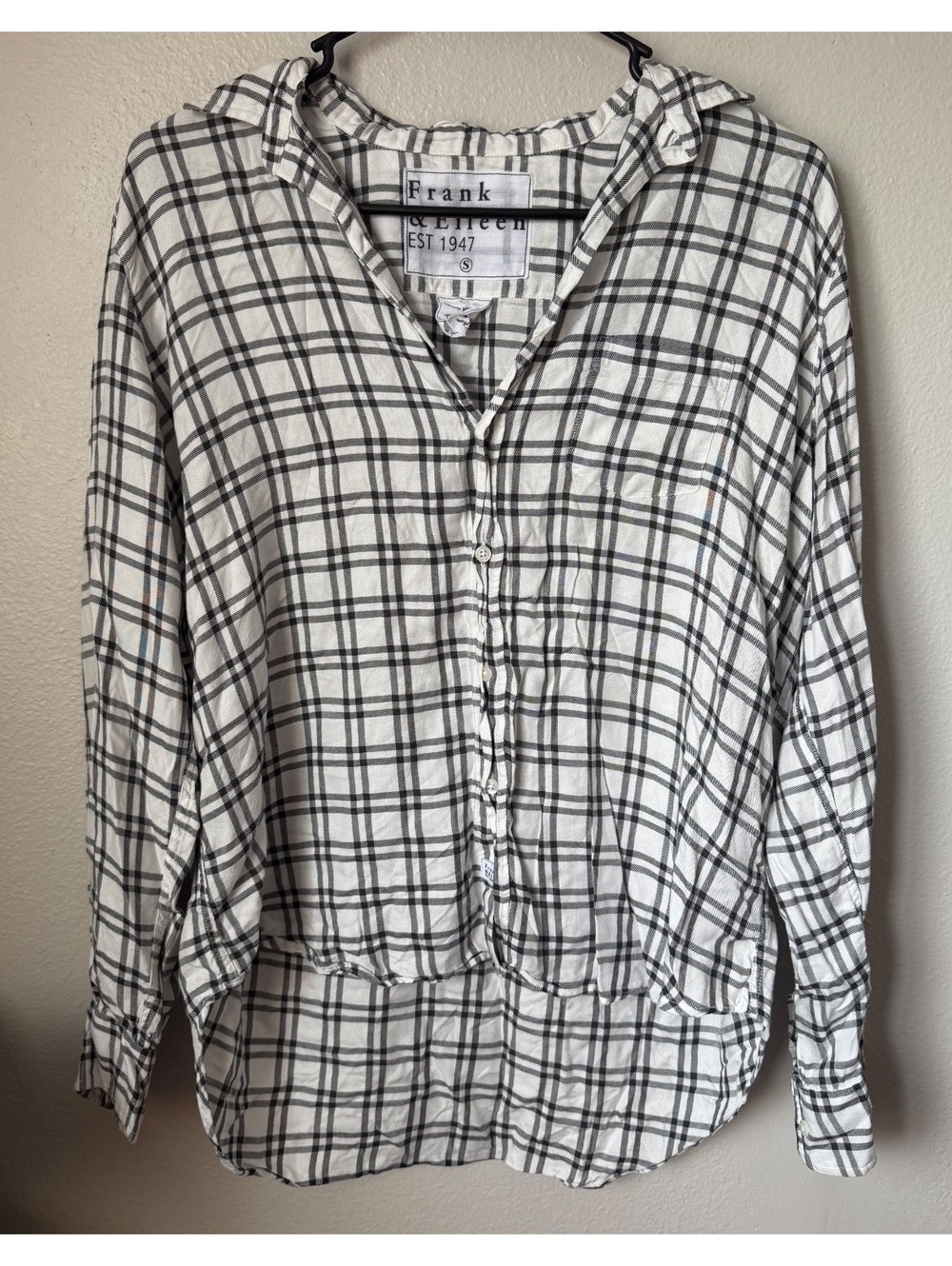 Frank & Eileen Eileen Relaxed Plaid Button-Up Shirt Size S Fall Layering